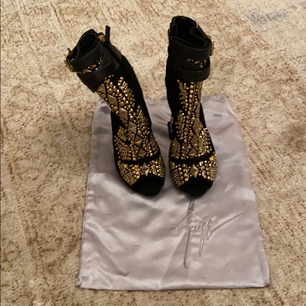 SOLD!Giuseppe Zanotti allure lane boots size 8,5 - Picture 5 of 9